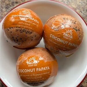 Pacha Soap Co Coconut Papaya Froth Bombs 3pk